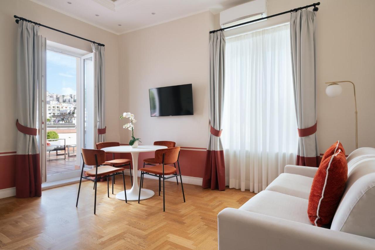 Caracciolo 13 Rooftop & Appartement *